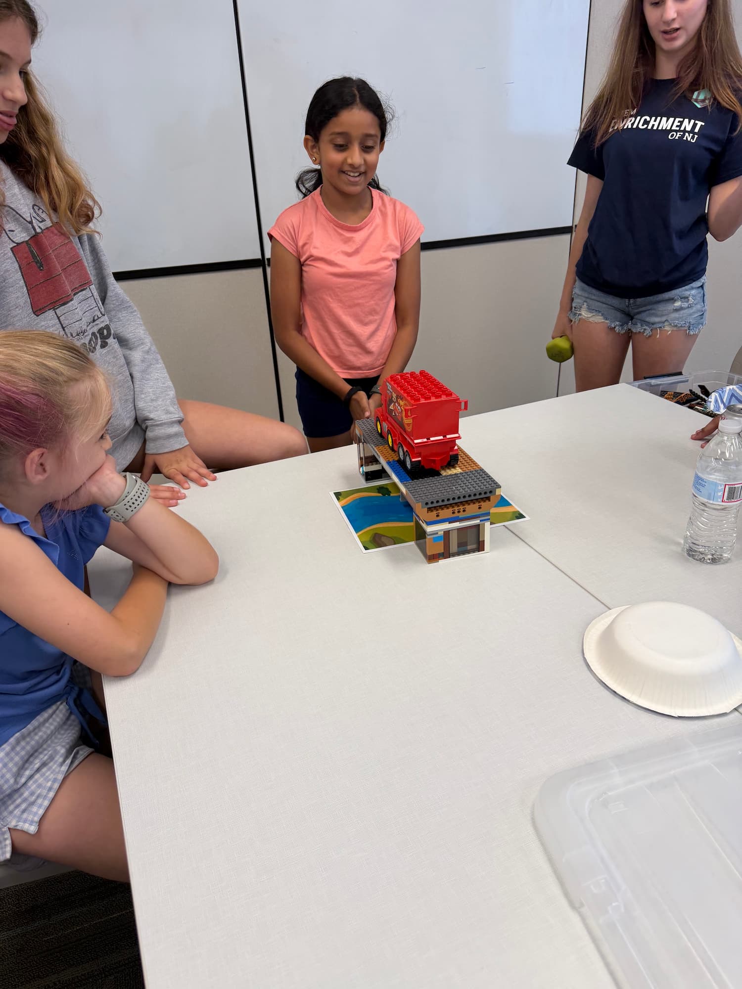Bridge supporting vehicle — LEGO Bridge Building Workshop